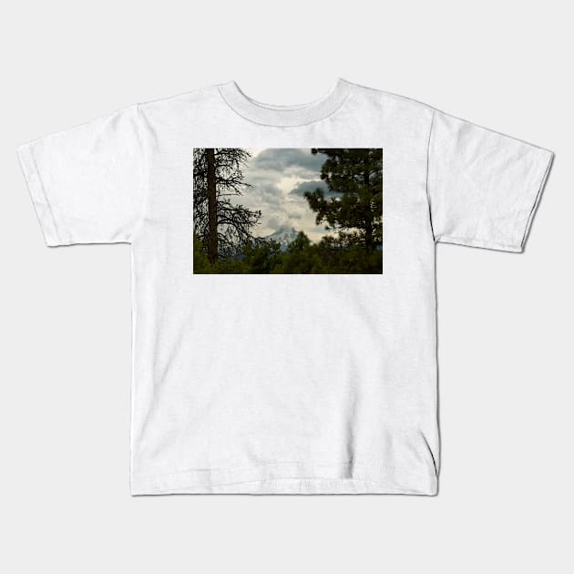 The Framing Of Mount Hood © Kids T-Shirt by PrinceJohn